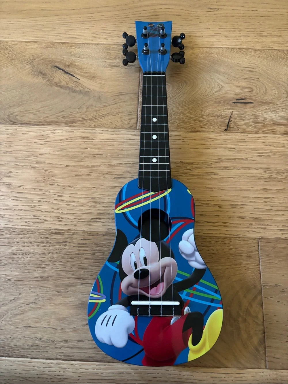 2015 disney mickey mouse ukulele
